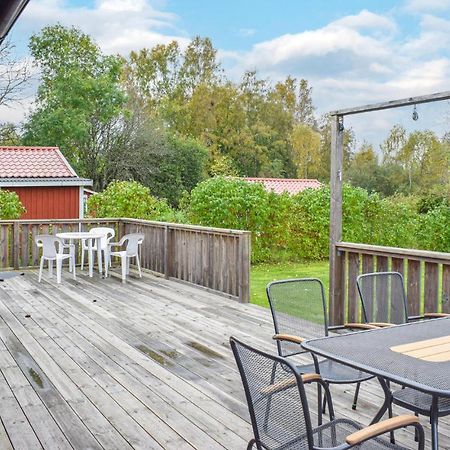 2 Bedroom Lovely Home In Koepingsvik Екстериор снимка