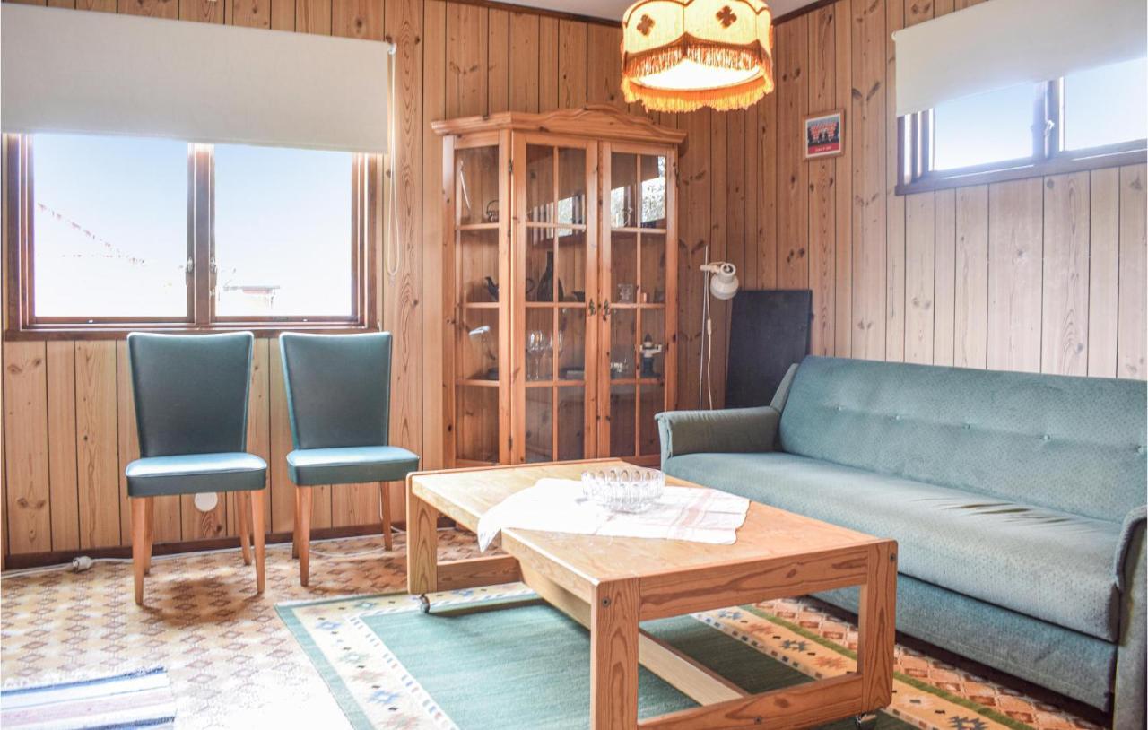 2 Bedroom Lovely Home In Koepingsvik Екстериор снимка