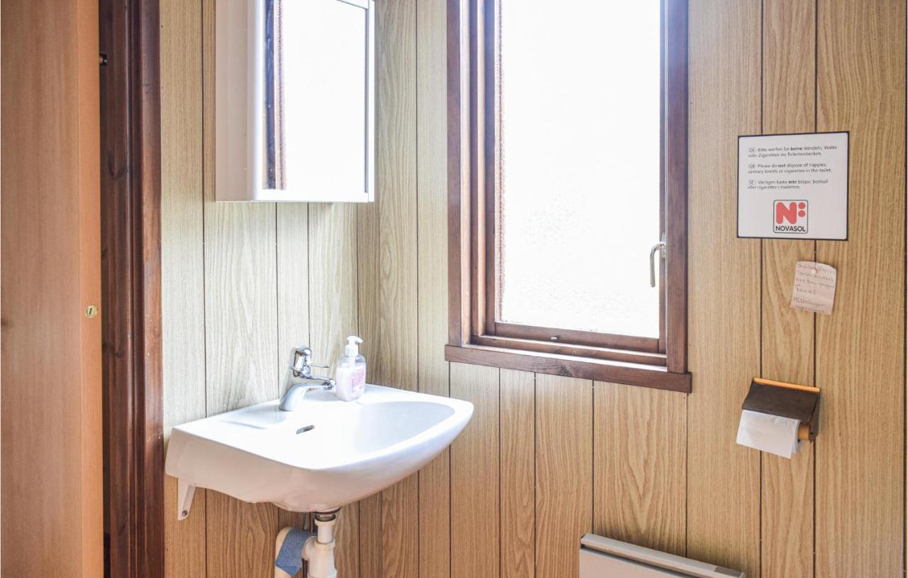 2 Bedroom Lovely Home In Koepingsvik Екстериор снимка